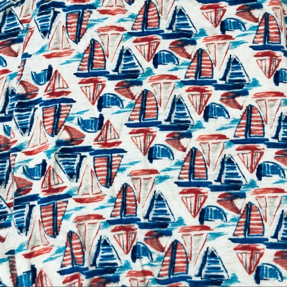 ⛵️Kenar Red, White, Blue Sailboat Tank (Small) ❤️🤍💙 Cute, Perfect for Summer! - Picture 3 of 6